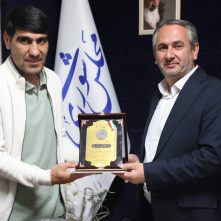 قدردانی هیات بوکس استان اردبیل از زحمات دکتر احد بیوته به پاس همراهی‌های ایشان در برگزاری اردوهای ملی
