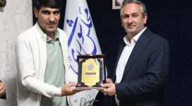 قدردانی هیات بوکس استان اردبیل از زحمات دکتر احد بیوته به پاس همراهی‌های ایشان در برگزاری اردوهای ملی
